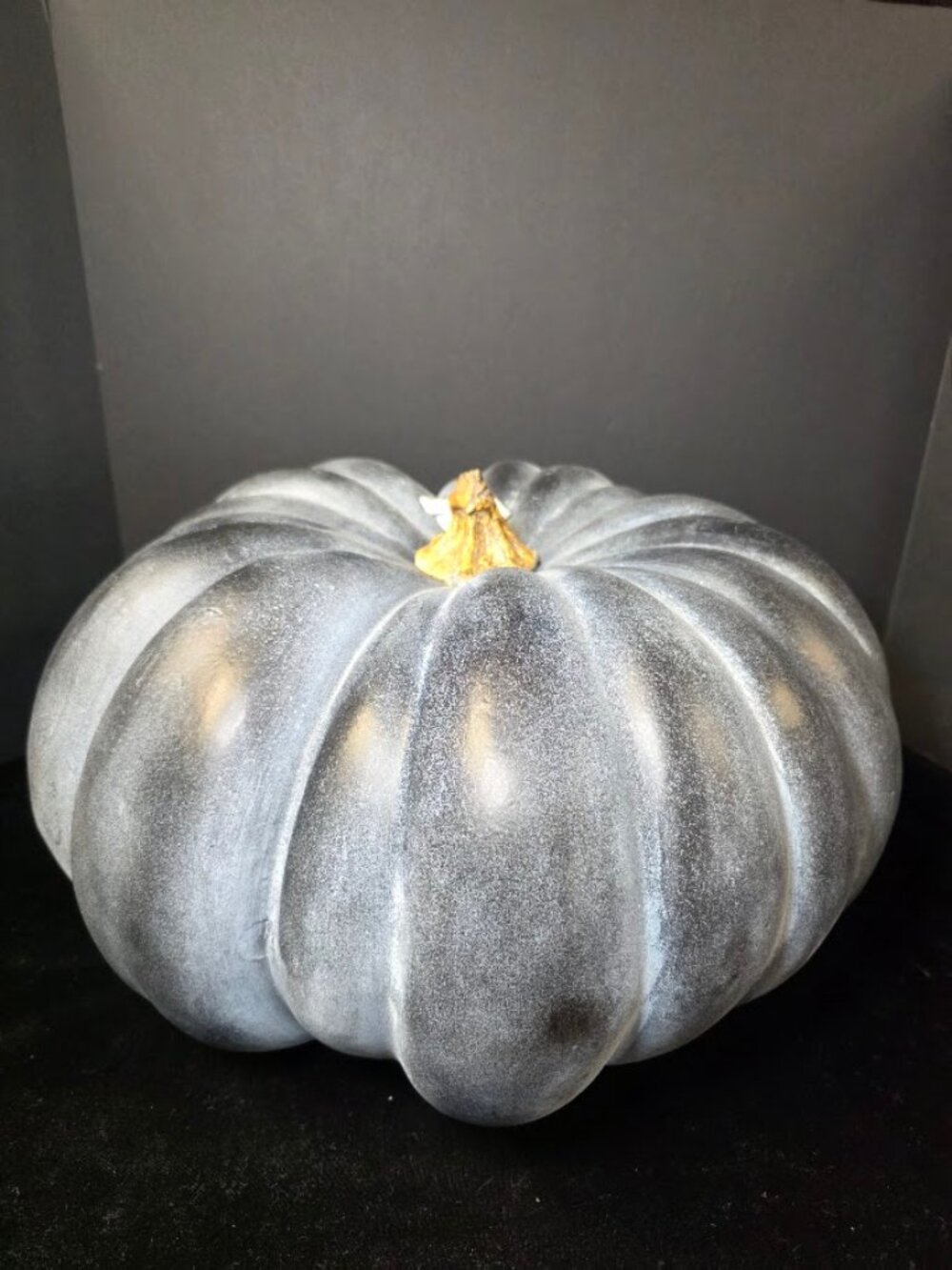 NWT Faux Black Pumpkin 16" Wide